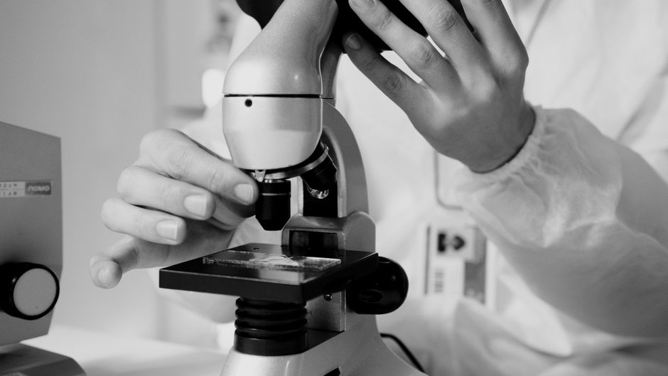 Lab Tech Careers: Specializations and Certifications