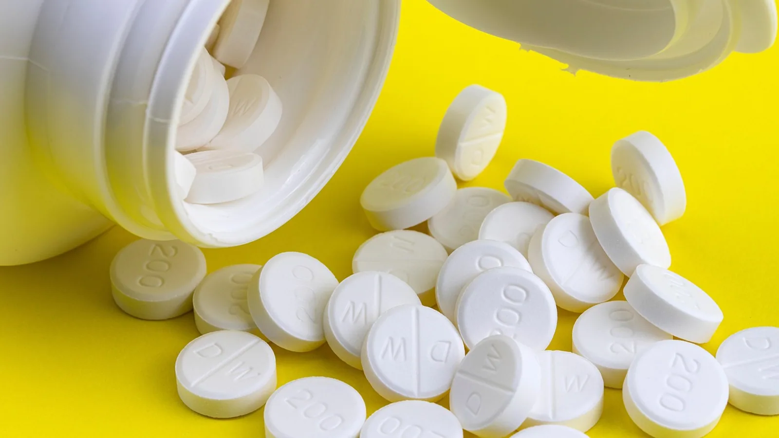 Cosequin vs Dasuquin: Which Joint Supplement?
