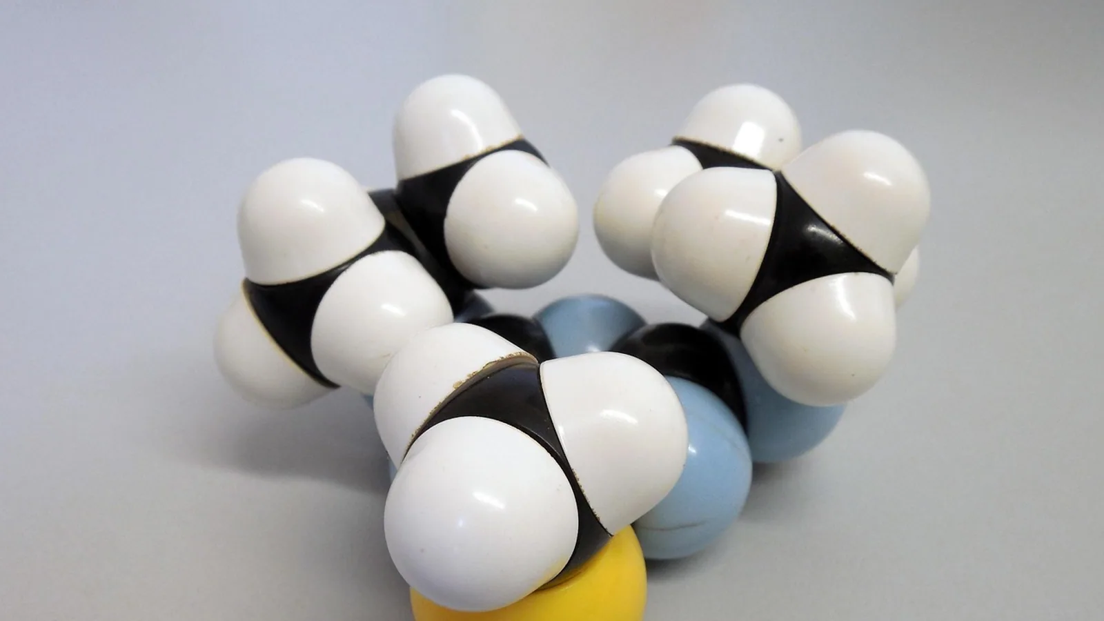 Molecule Definition: Types and Examples