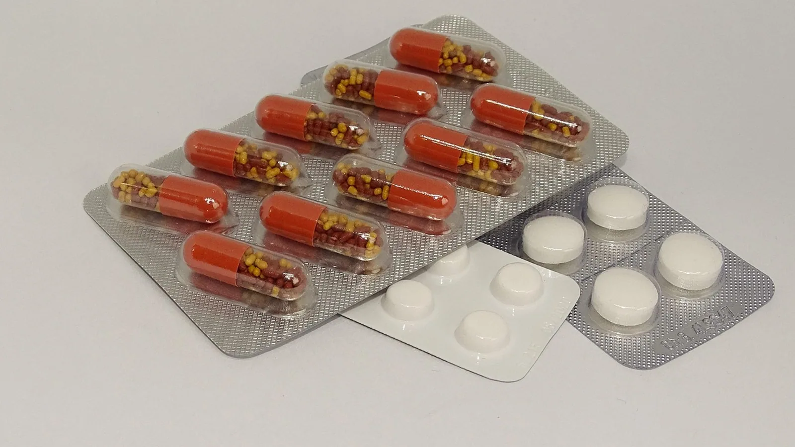 Tramadol Uses in Veterinary and Human Medicine